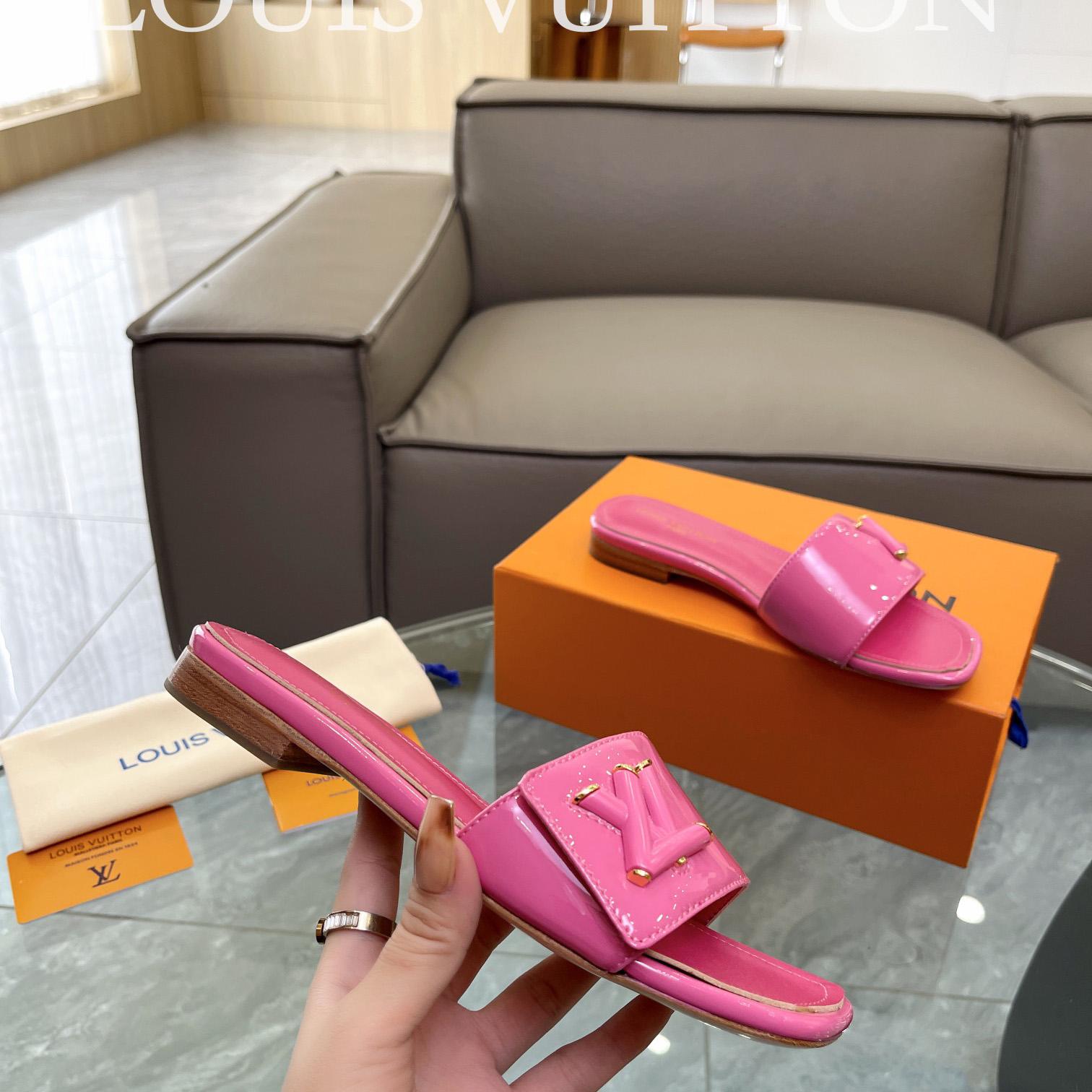Louis Vuitton Shake Flat Mule       - FashionPlug
