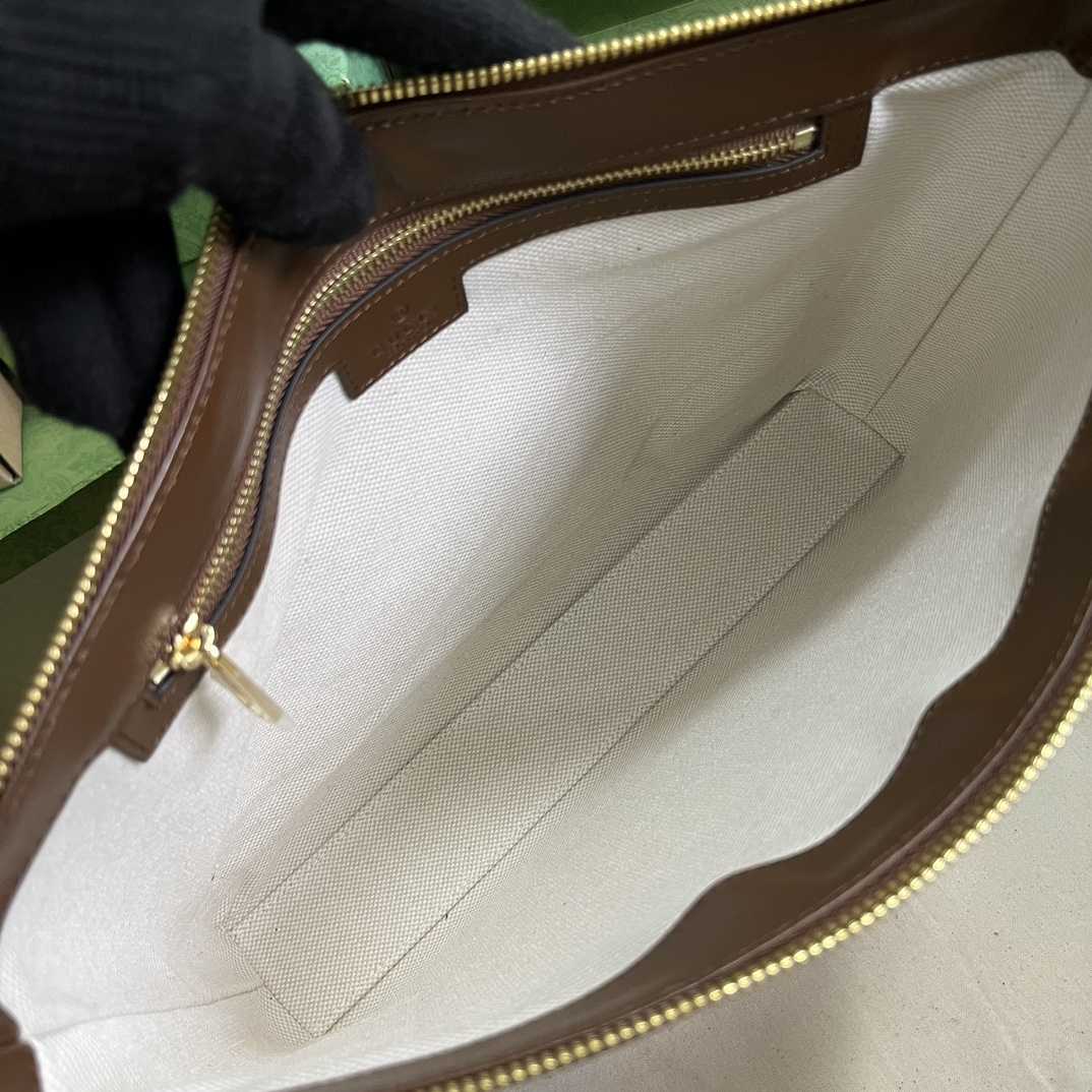 Gucci Messenger bag with Interlocking G(30-22.5-5cm) - FashionPlug