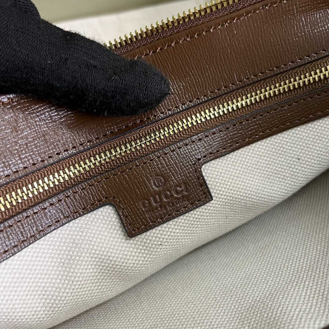 Gucci Messenger bag with Interlocking G(30-22.5-5cm) - FashionPlug