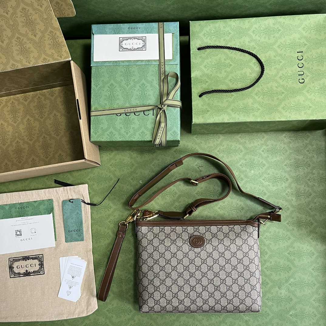 Gucci Messenger bag with Interlocking G(30-22.5-5cm) - FashionPlug