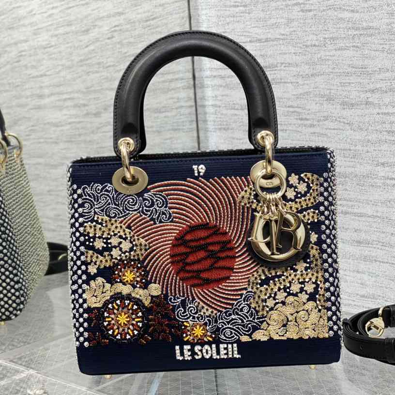 Dior Medium Lady Dior Bag  24cm - FashionPlug