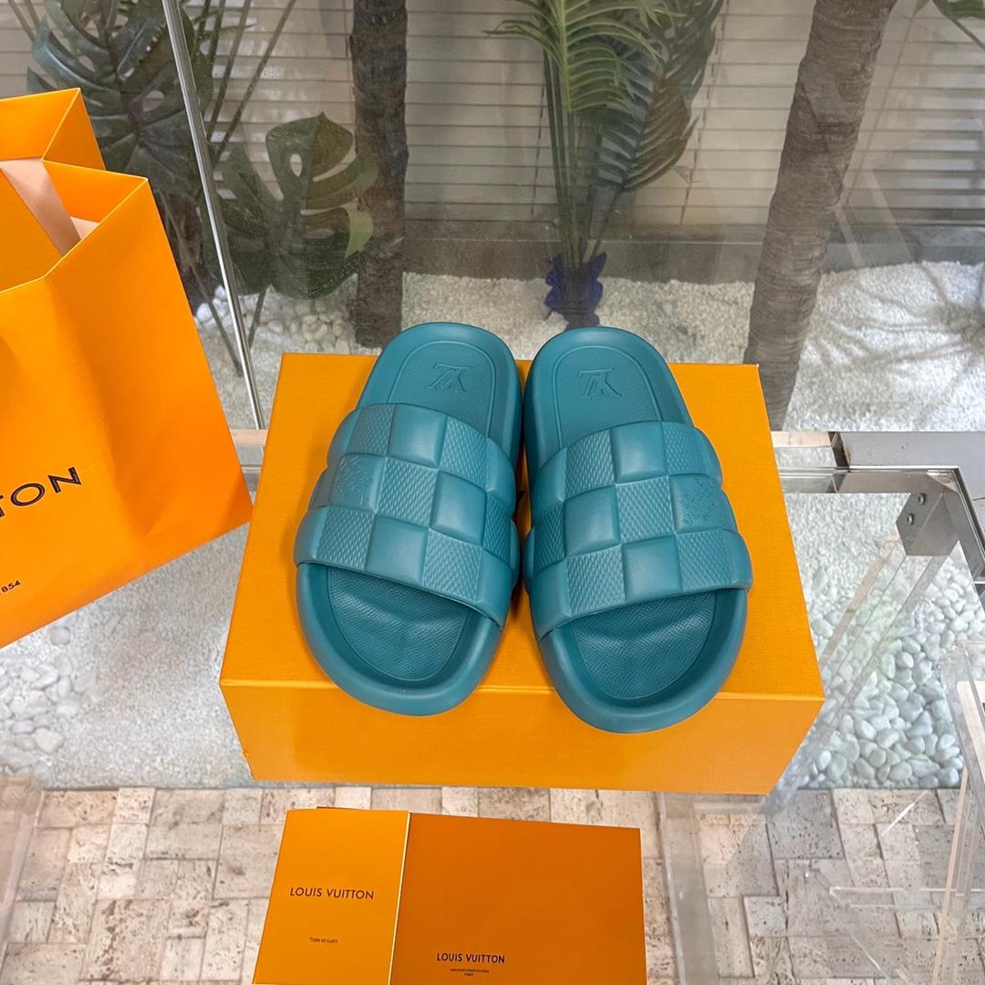 Louis Vuitton Waterfront Mules   1AAR9D - FashionPlug