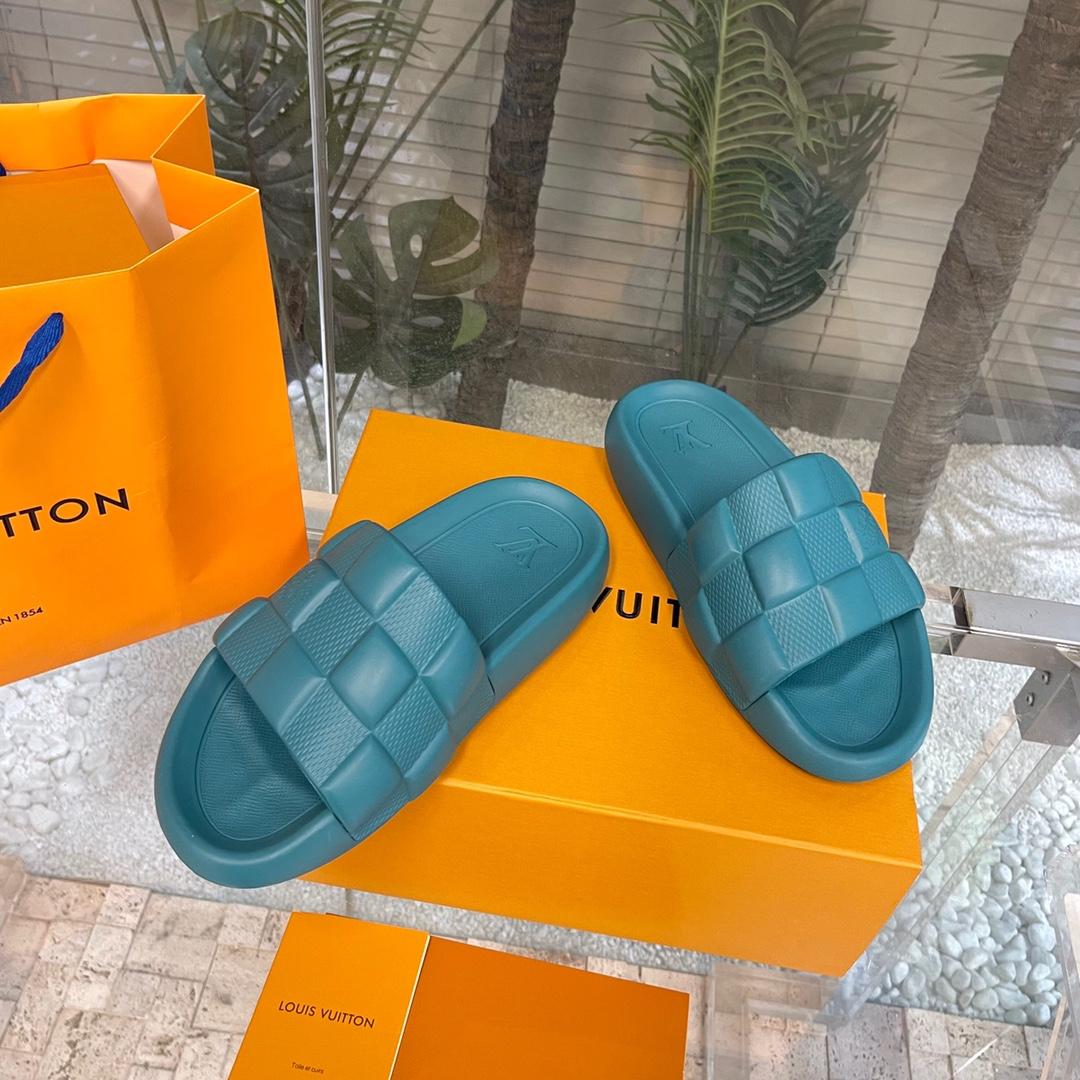 Louis Vuitton Waterfront Mules   1AAR9D - FashionPlug