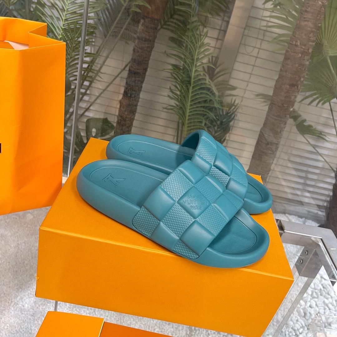 Louis Vuitton Waterfront Mules   1AAR9D - FashionPlug