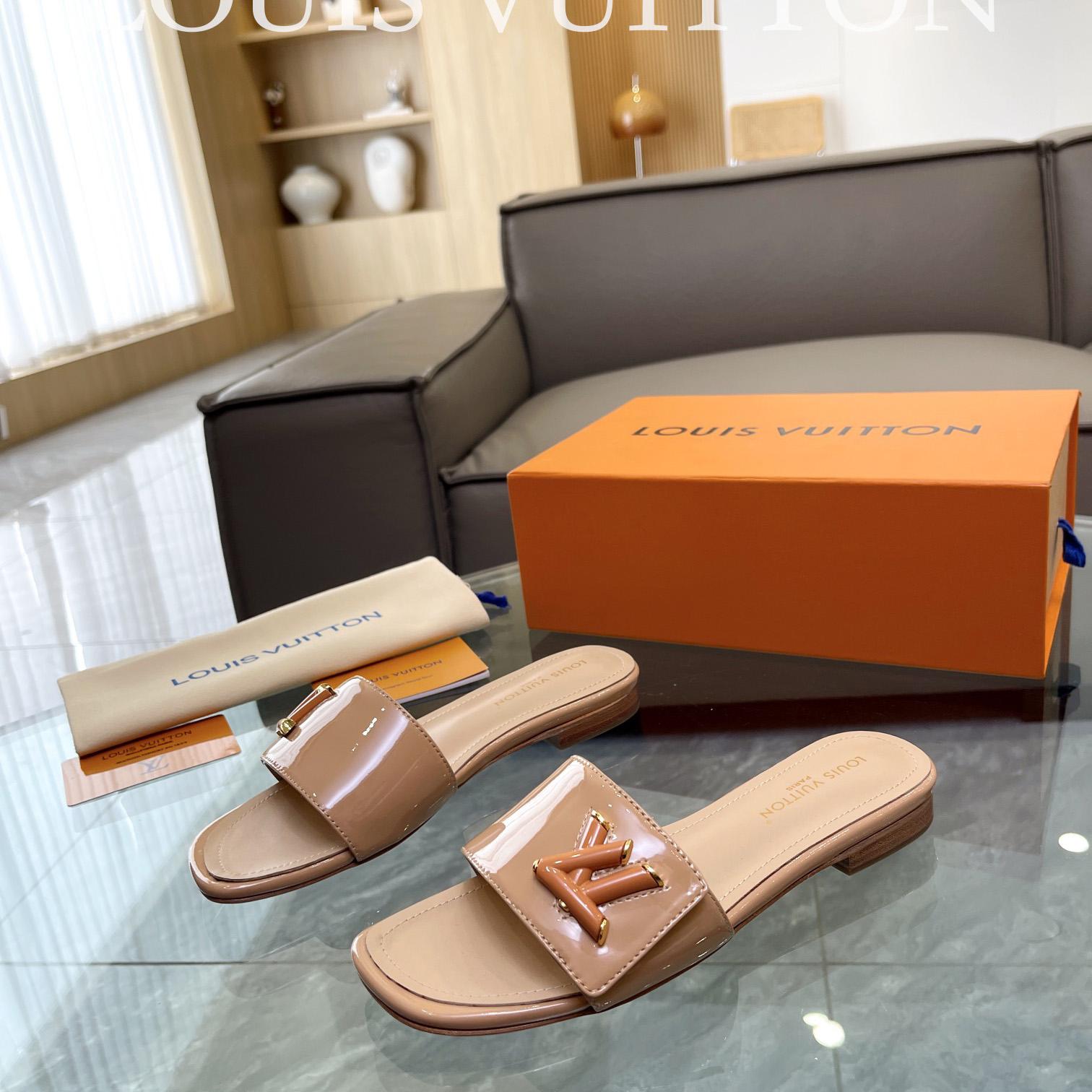 Louis Vuitton Shake Flat Mule       - FashionPlug