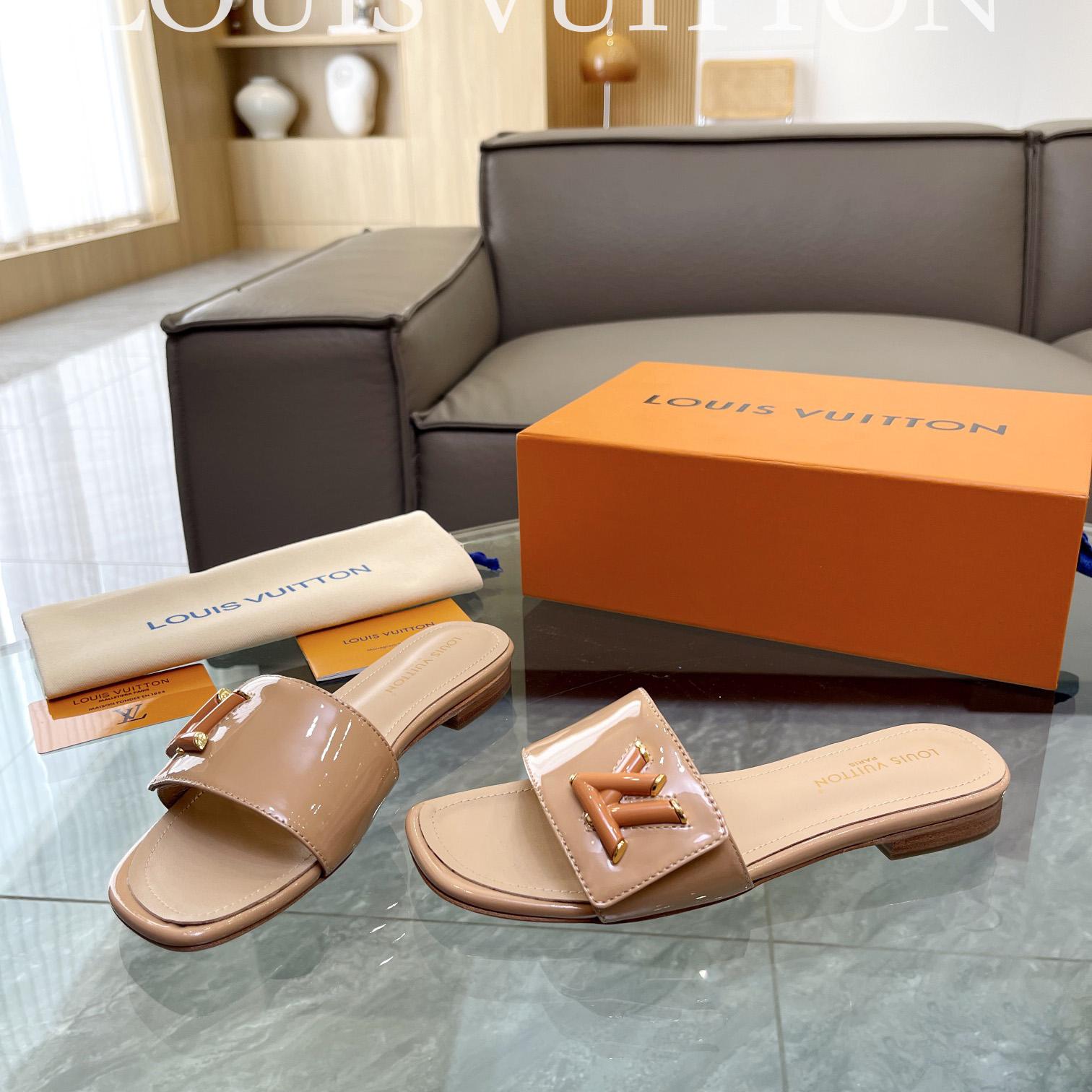 Louis Vuitton Shake Flat Mule       - FashionPlug