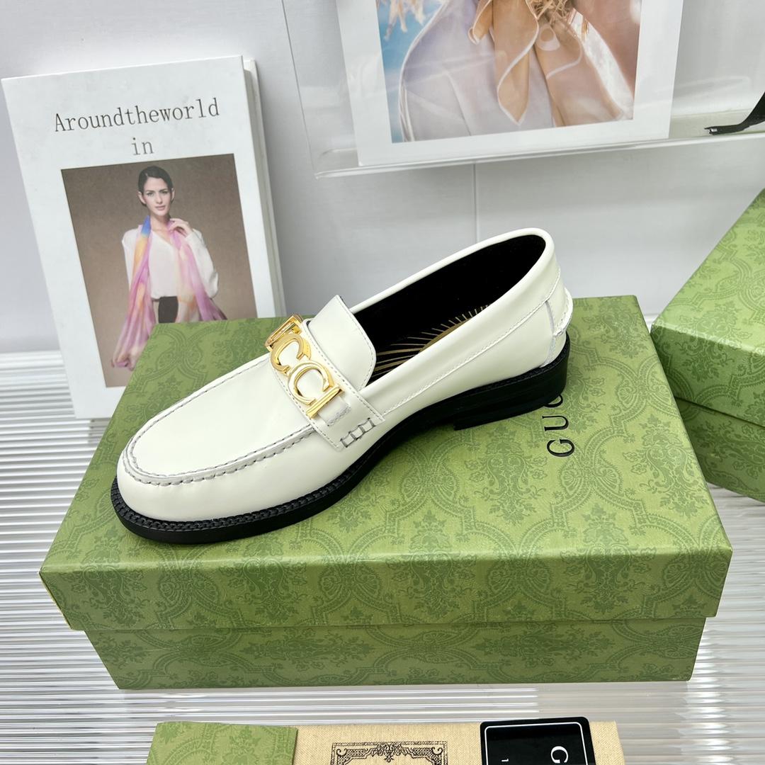 Gucci Women's Gucci Loafer - FashionPlug