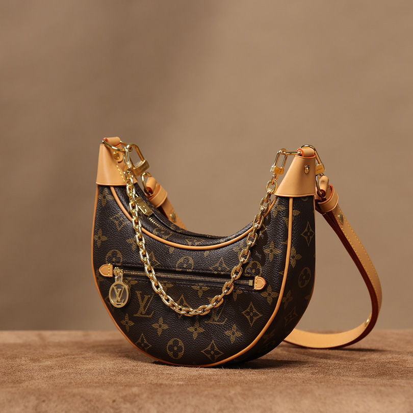 Louis Vuitton Loop  (23-13-6cm) M81098 - FashionPlug