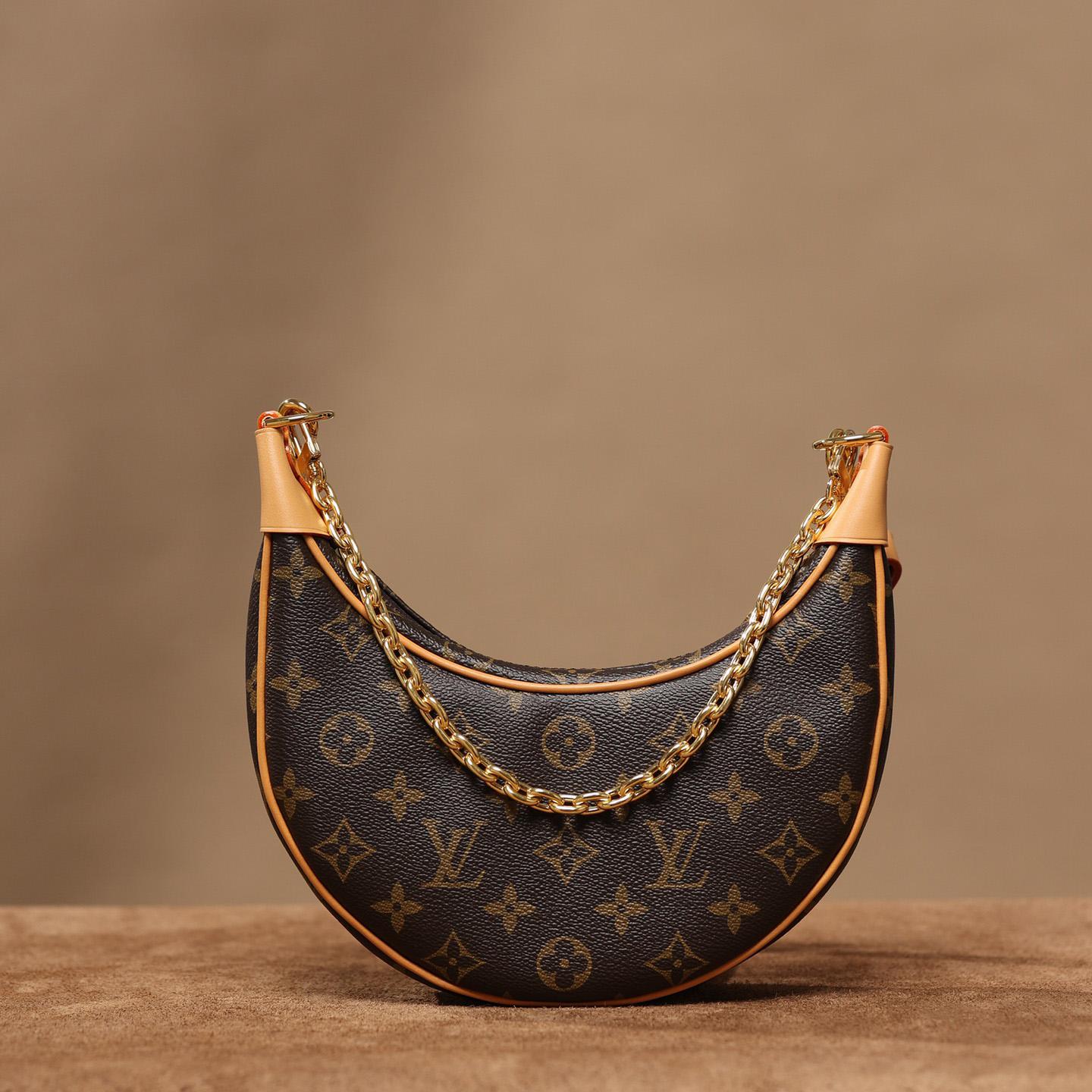 Louis Vuitton Loop  (23-13-6cm) M81098 - FashionPlug