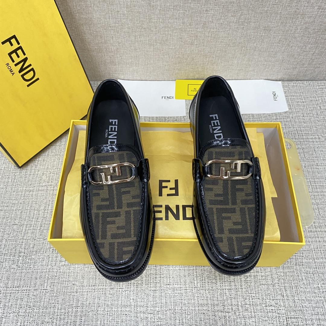 Fendi O-Lock Loafers - FashionPlug