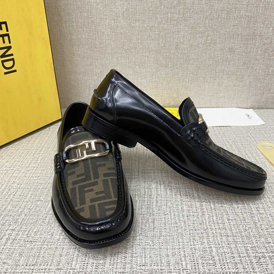 Fendi O-Lock Loafers - FashionPlug