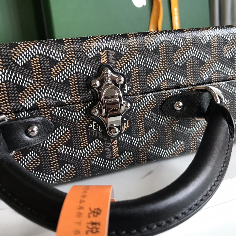 Goyard Grand Hôtel Trunk Bag  - FashionPlug