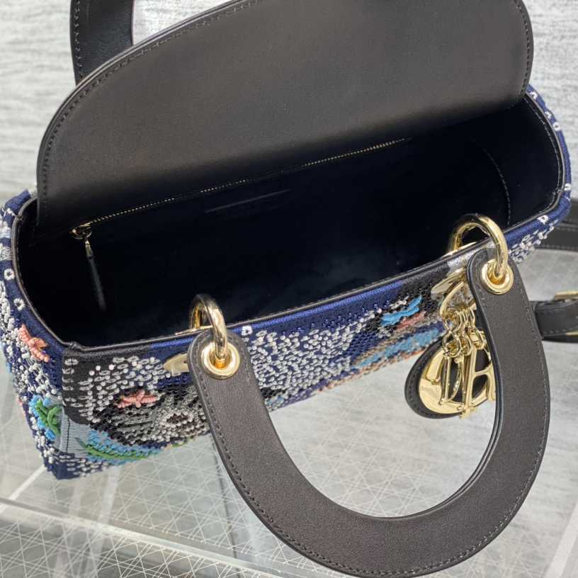 Dior Medium Lady Dior Bag  24cm - FashionPlug