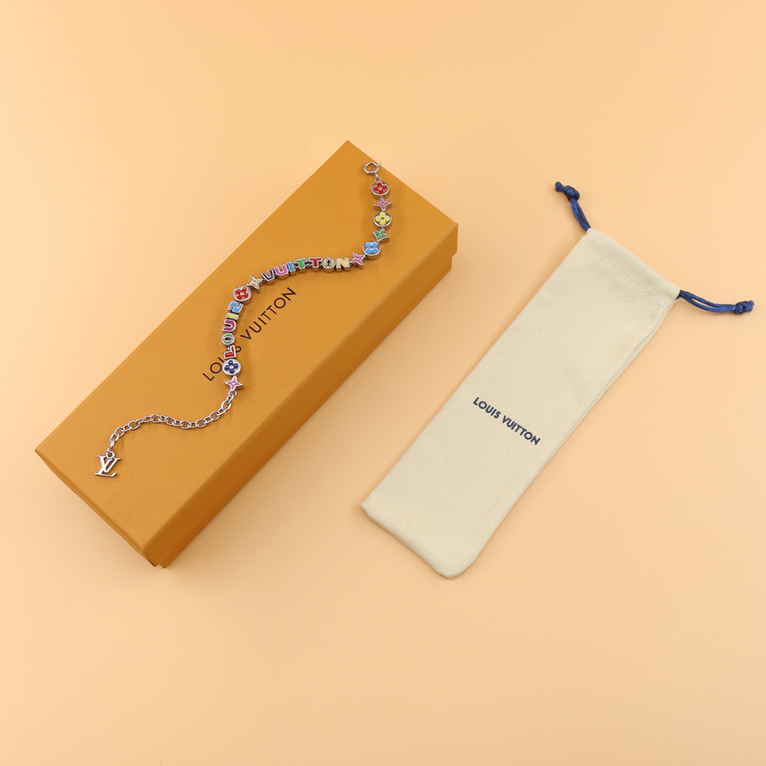 Louis Vuitton Monogram Party Bracelet    MP3282 - FashionPlug