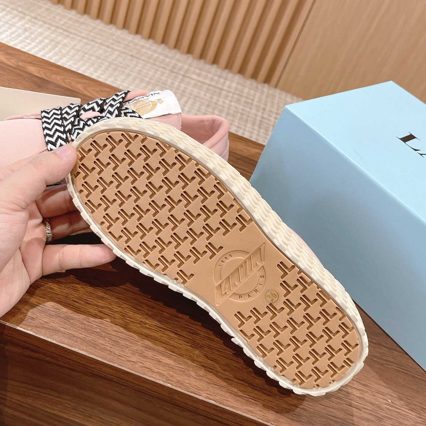 Lanvin Curbies Low-Top Sneakers - FashionPlug