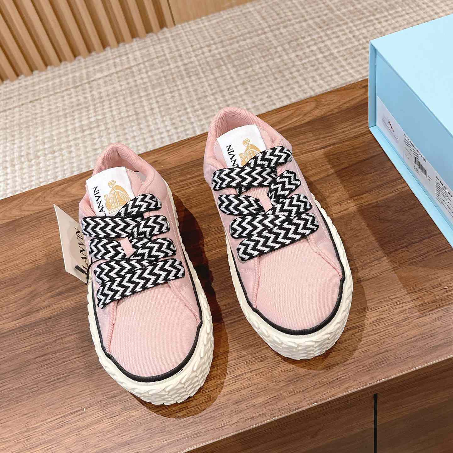 Lanvin Curbies Low-Top Sneakers - FashionPlug