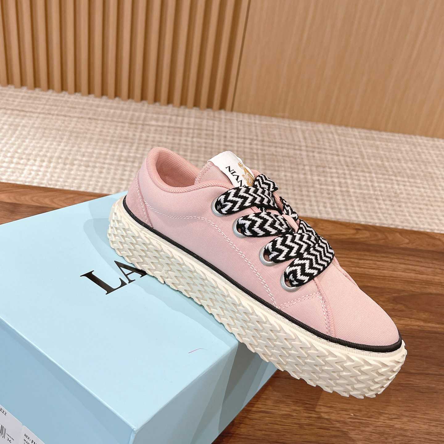 Lanvin Curbies Low-Top Sneakers - FashionPlug