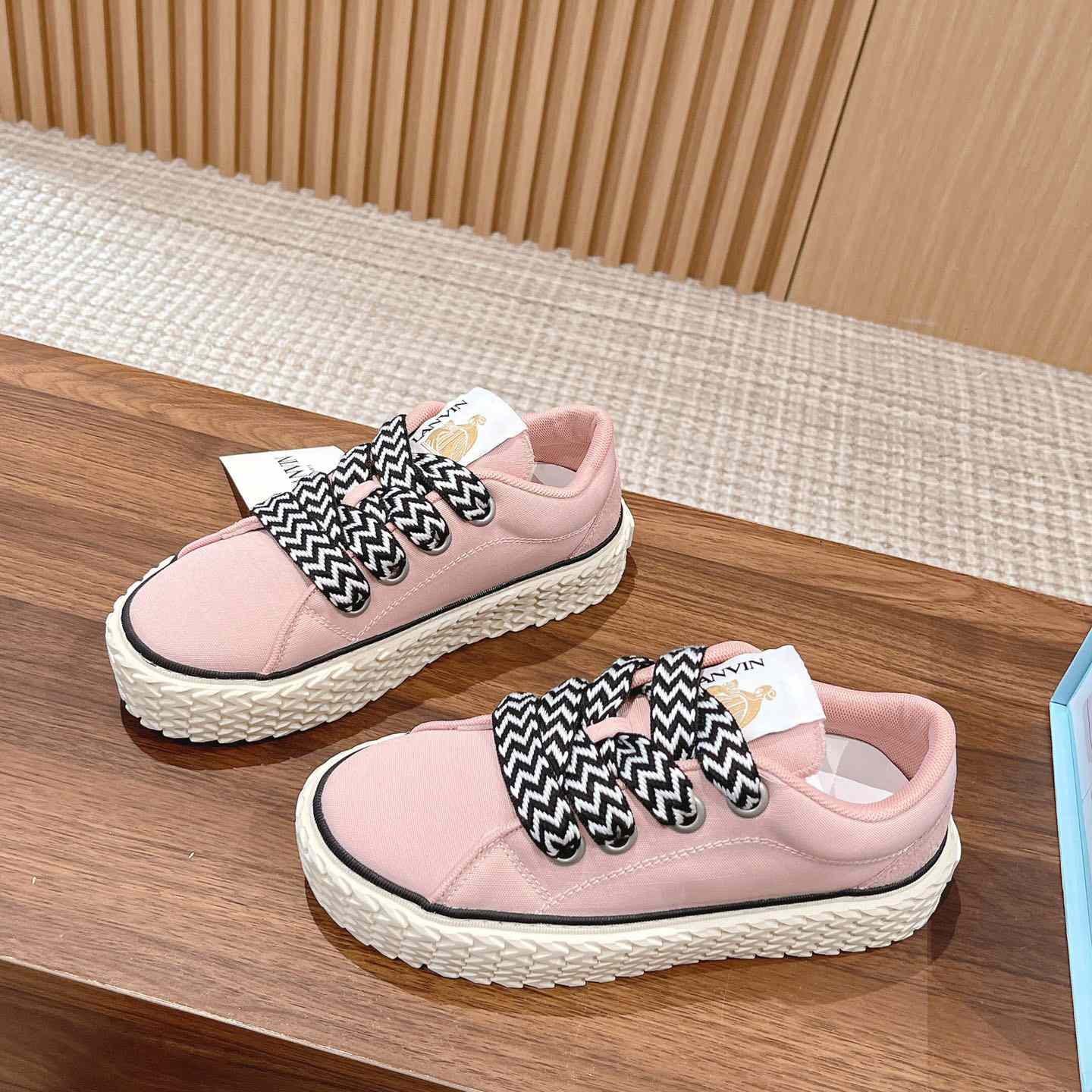 Lanvin Curbies Low-Top Sneakers - FashionPlug