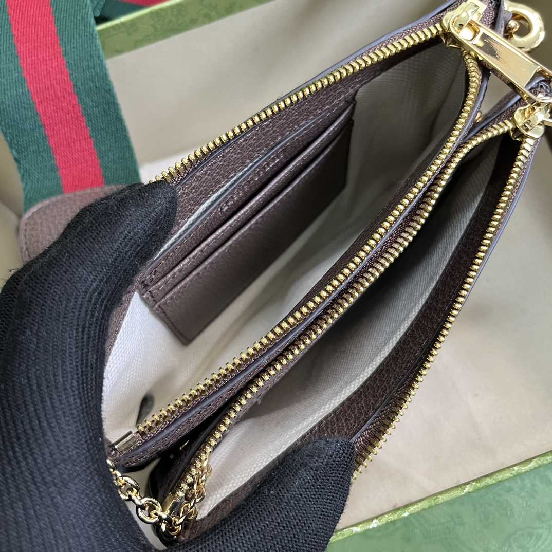 Gucci Blondie GG Mini Bag - FashionPlug