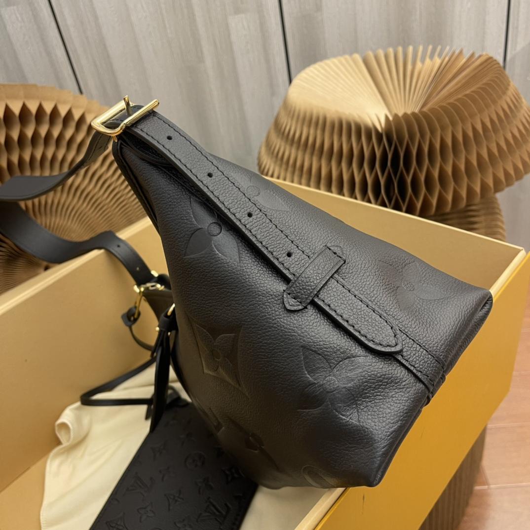 Louis Vuitton CarryAll PM            M46288 - FashionPlug