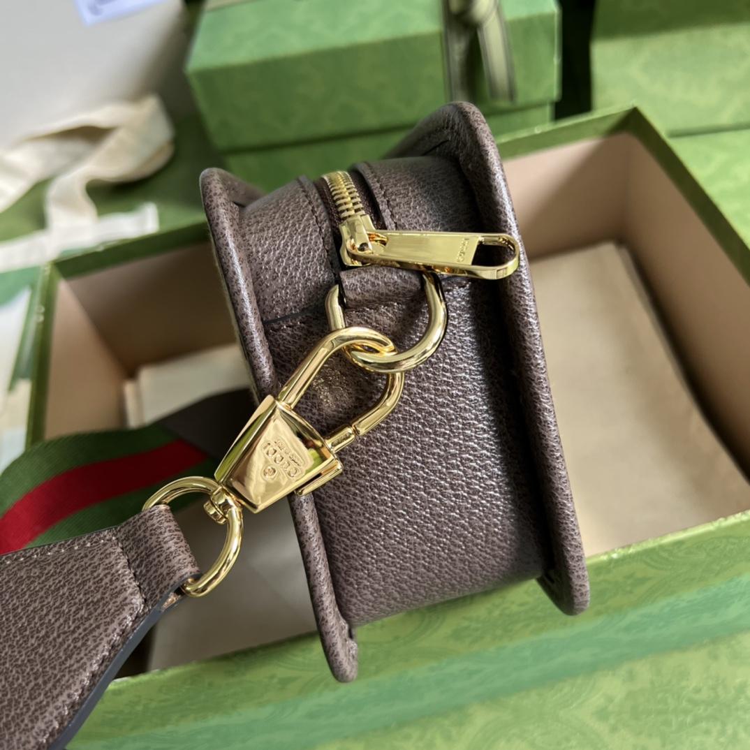 Gucci Jumbo GG Mini Bag - FashionPlug