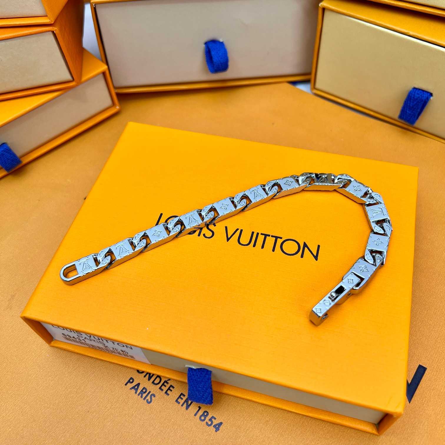 Louis Vuitton Monogram Tied Up Bracelet    M0921 - FashionPlug