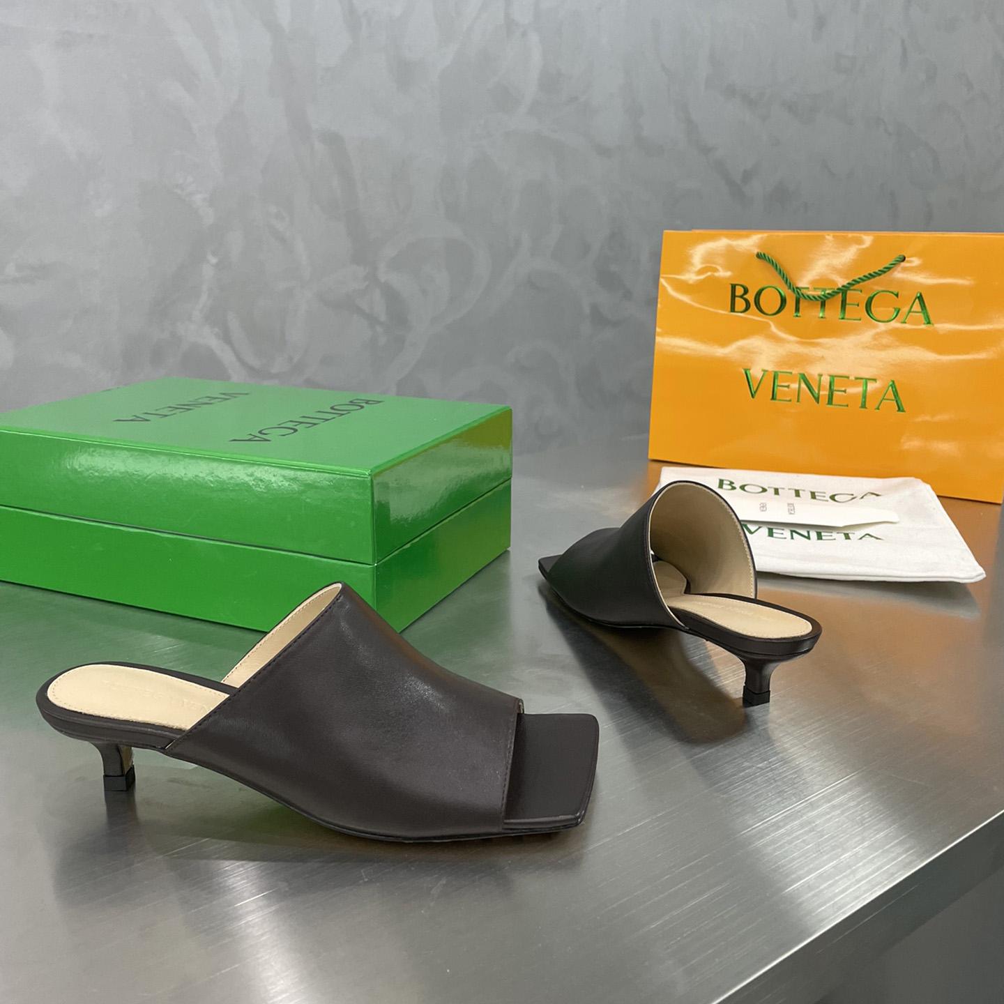 Bottega Veneta Stretch Mule - FashionPlug