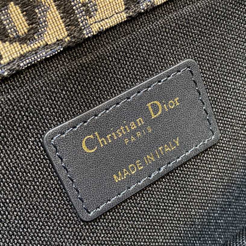 Dior 30 Montaigne Bag - FashionPlug
