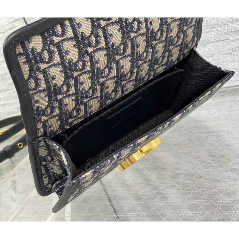 Dior 30 Montaigne Bag - FashionPlug