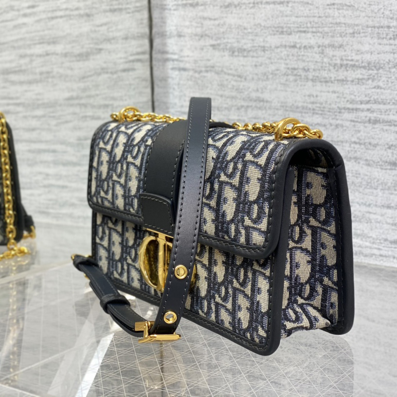 Dior 30 Montaigne Bag - FashionPlug