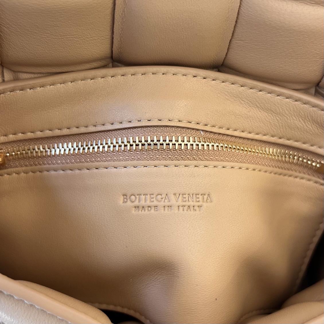 Bottega Veneta Small Padded Cassette - FashionPlug