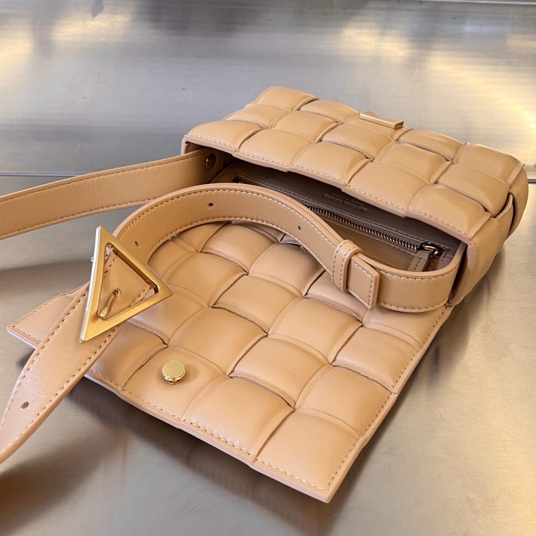Bottega Veneta Small Padded Cassette - FashionPlug