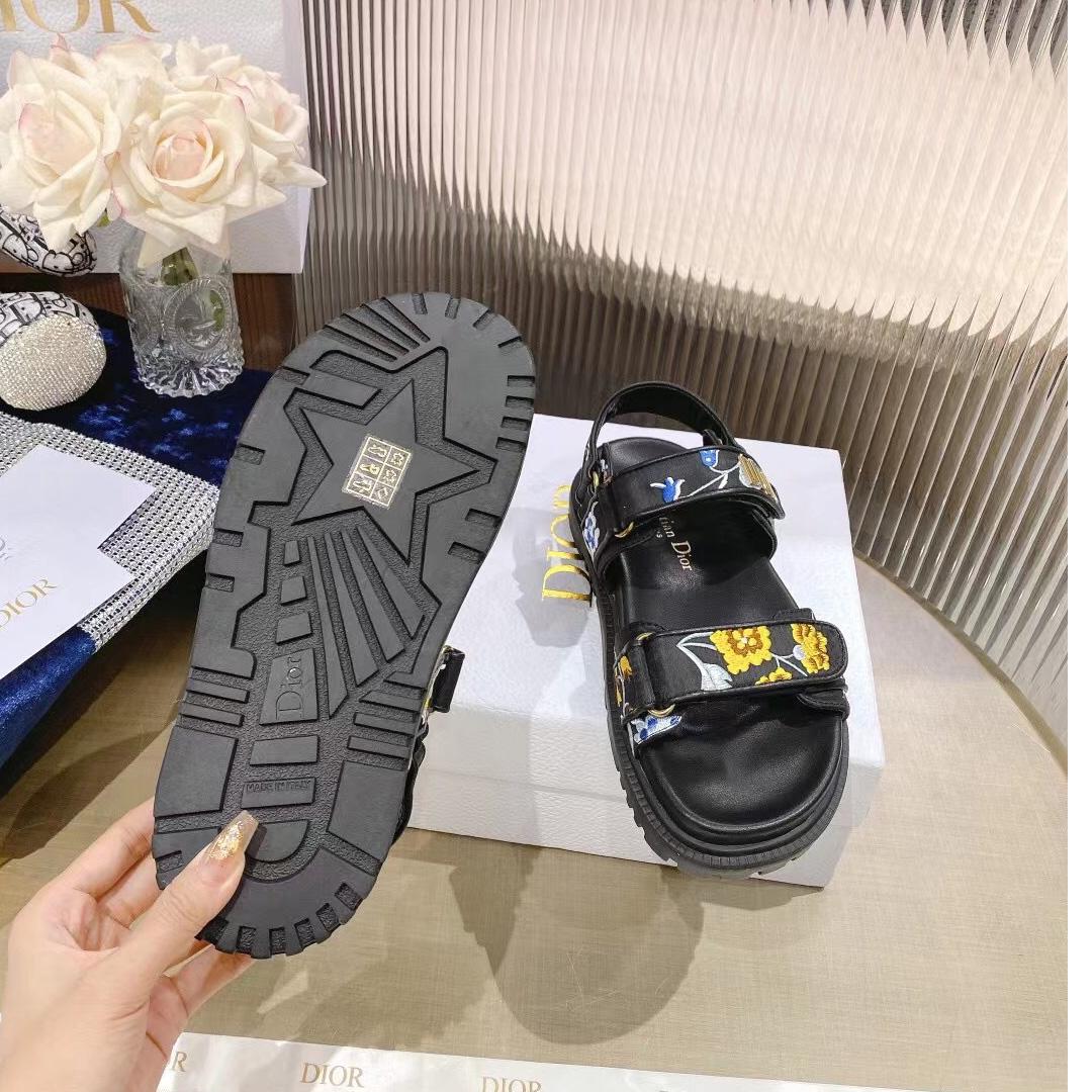 Dior Dioract Sandal - FashionPlug