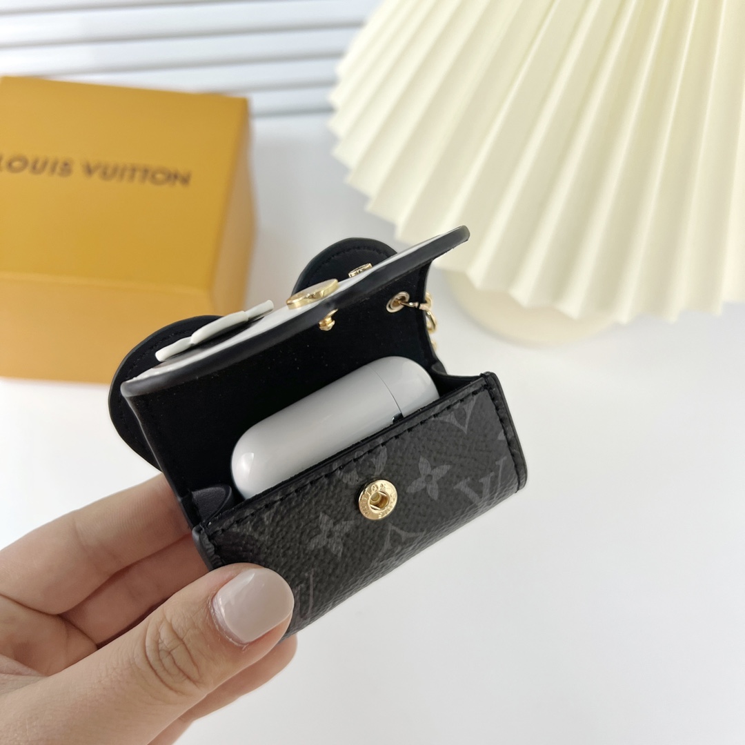 Louis Vuitton Panda Earpods Case    GI0861 - FashionPlug