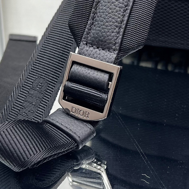 Dior Explorer Backpack - FashionPlug