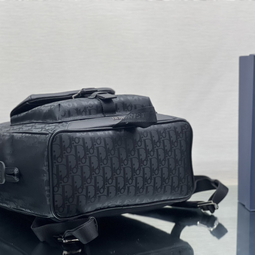 Dior Explorer Backpack - FashionPlug