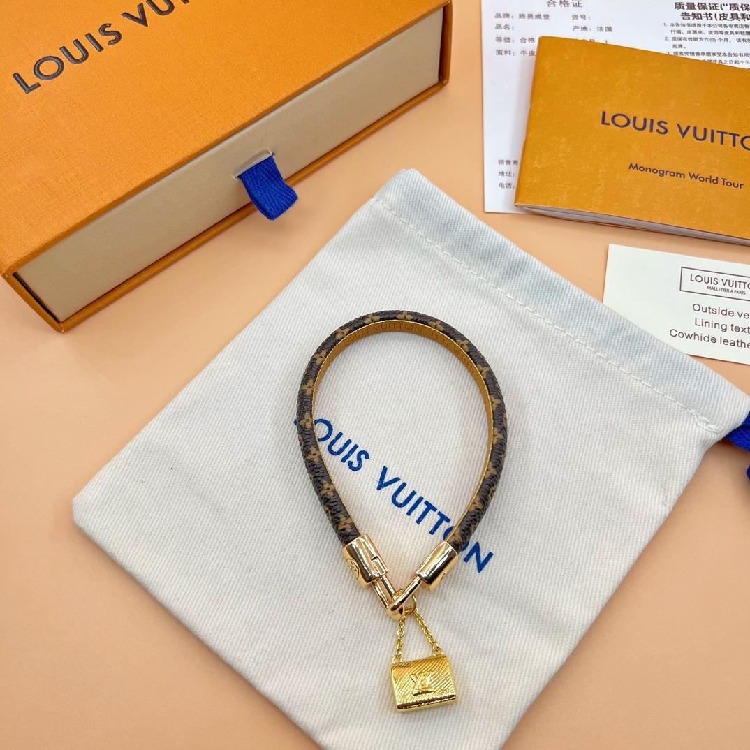 Louis Vuitton LV Cannes Bracelet      - FashionPlug