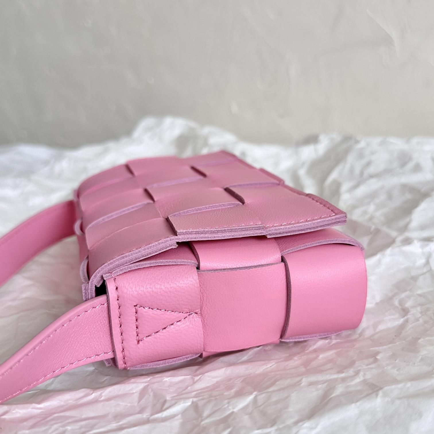Bottega Veneta Small Cassette - FashionPlug