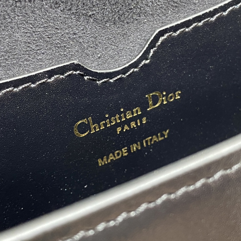 Dior Bobby East-West Bag - FashionPlug