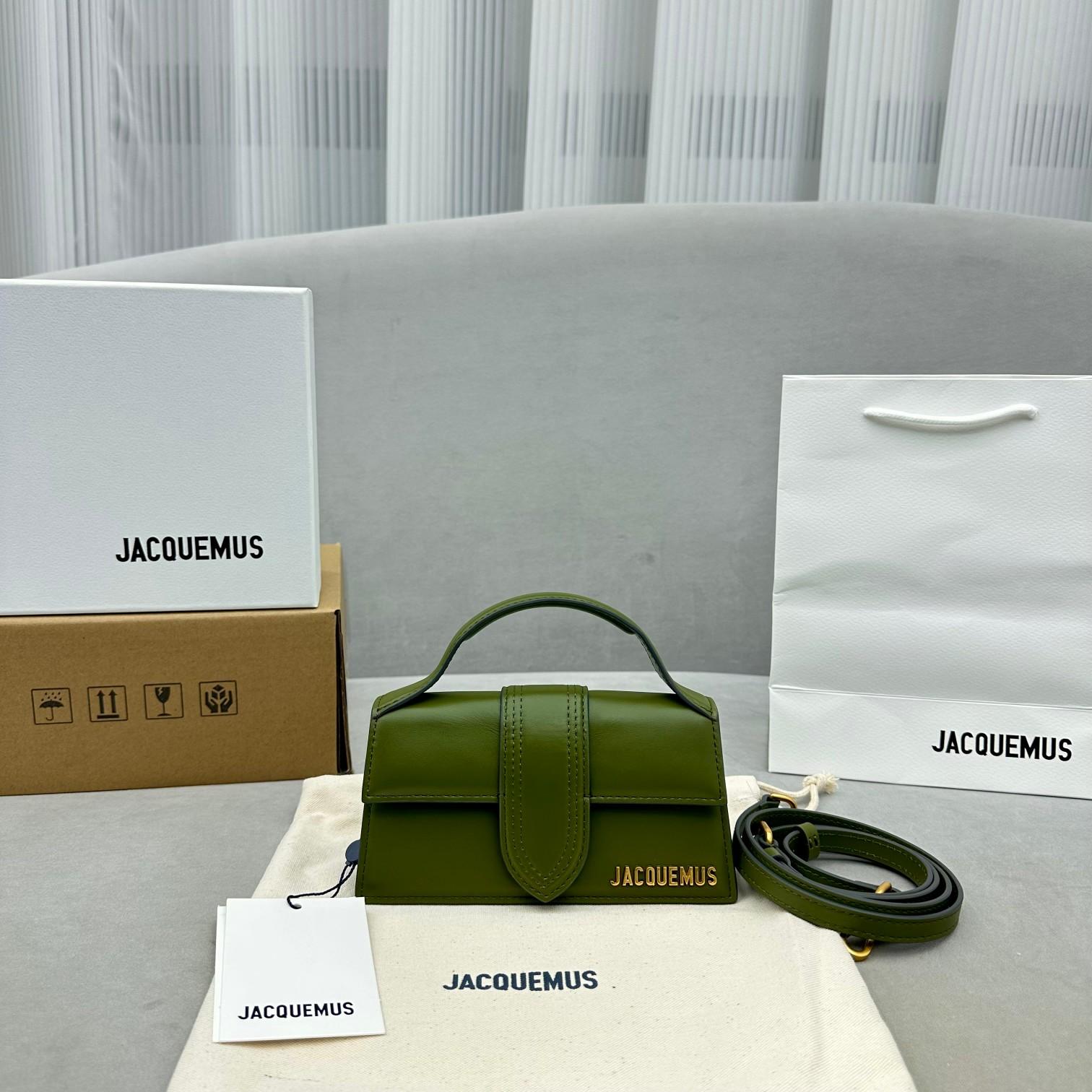 Jacquemus Le Grand Bambino - FashionPlug