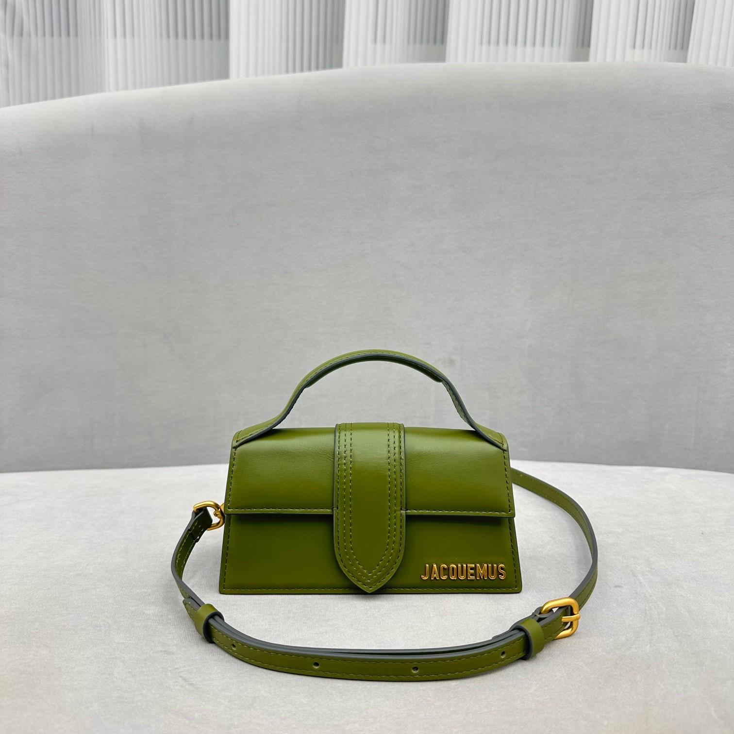 Jacquemus Le Grand Bambino - FashionPlug