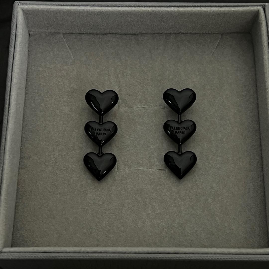 Balenciaga Women's Heart Earrings In Black - FashionPlug