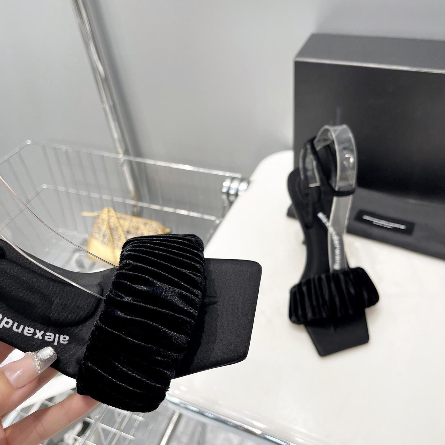 Alexander Wang Julie Scrunchie Sandal In Velvet - FashionPlug