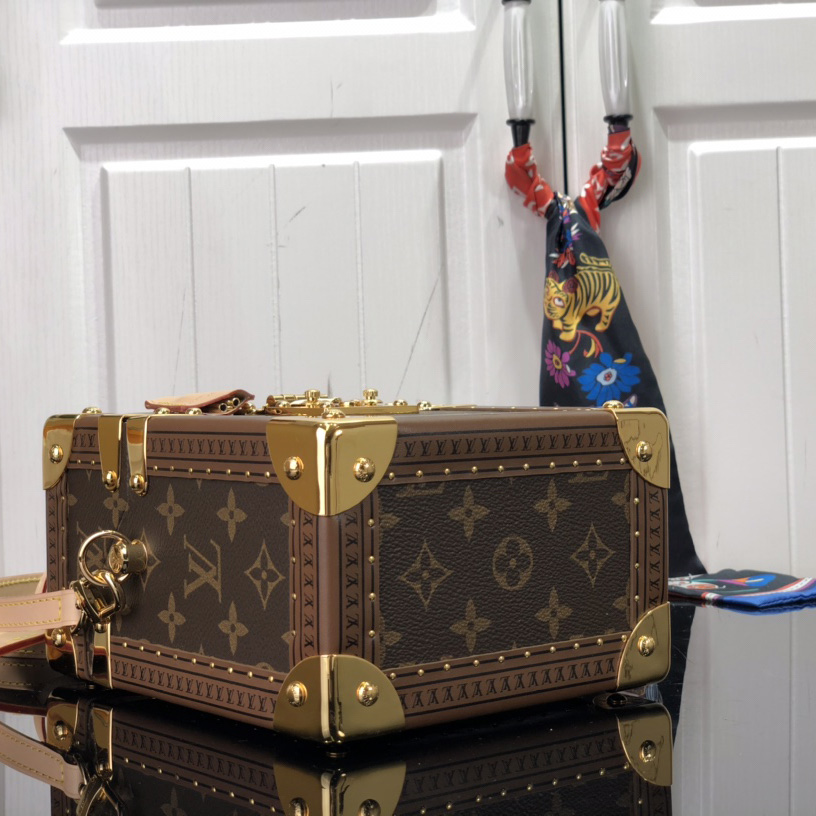 Louis Vuitton Box Monogram Canvas  M10079 - FashionPlug