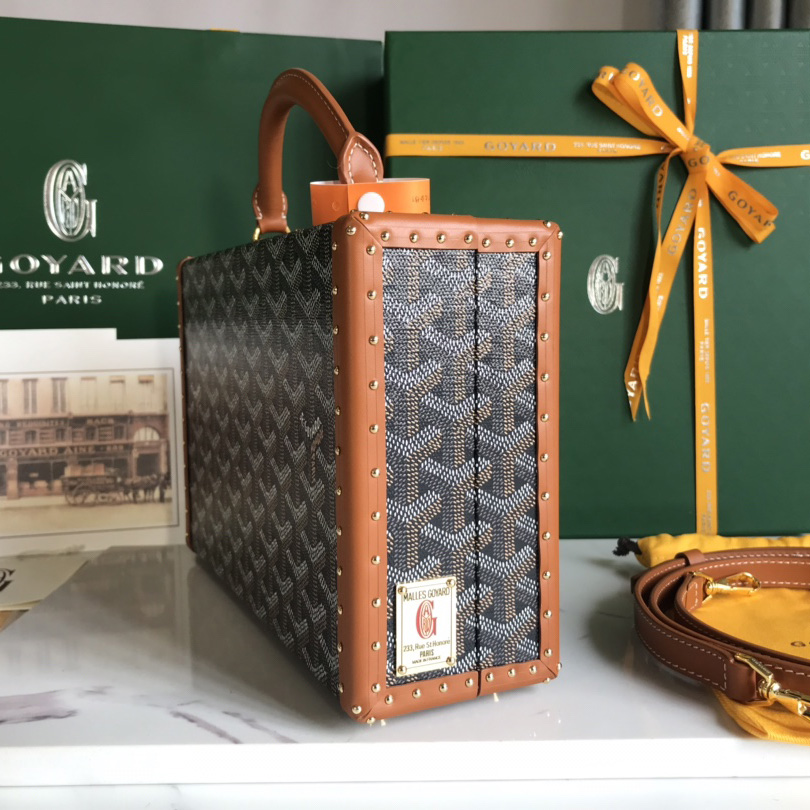 Goyard Grand Hôtel Trunk Bag  - FashionPlug