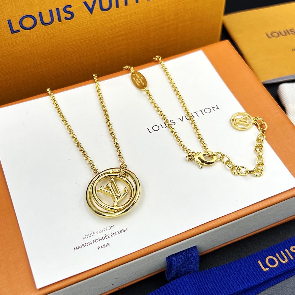 Louis Vuitton LV Stellar Necklace  M00945 - FashionPlug