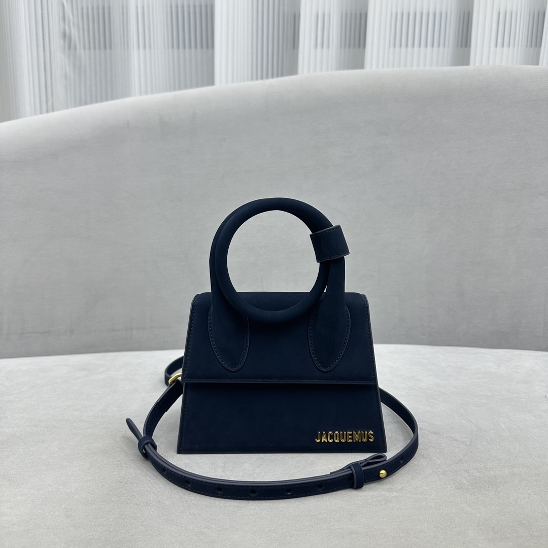 Jacquemus Le Chiquito Noeud - FashionPlug