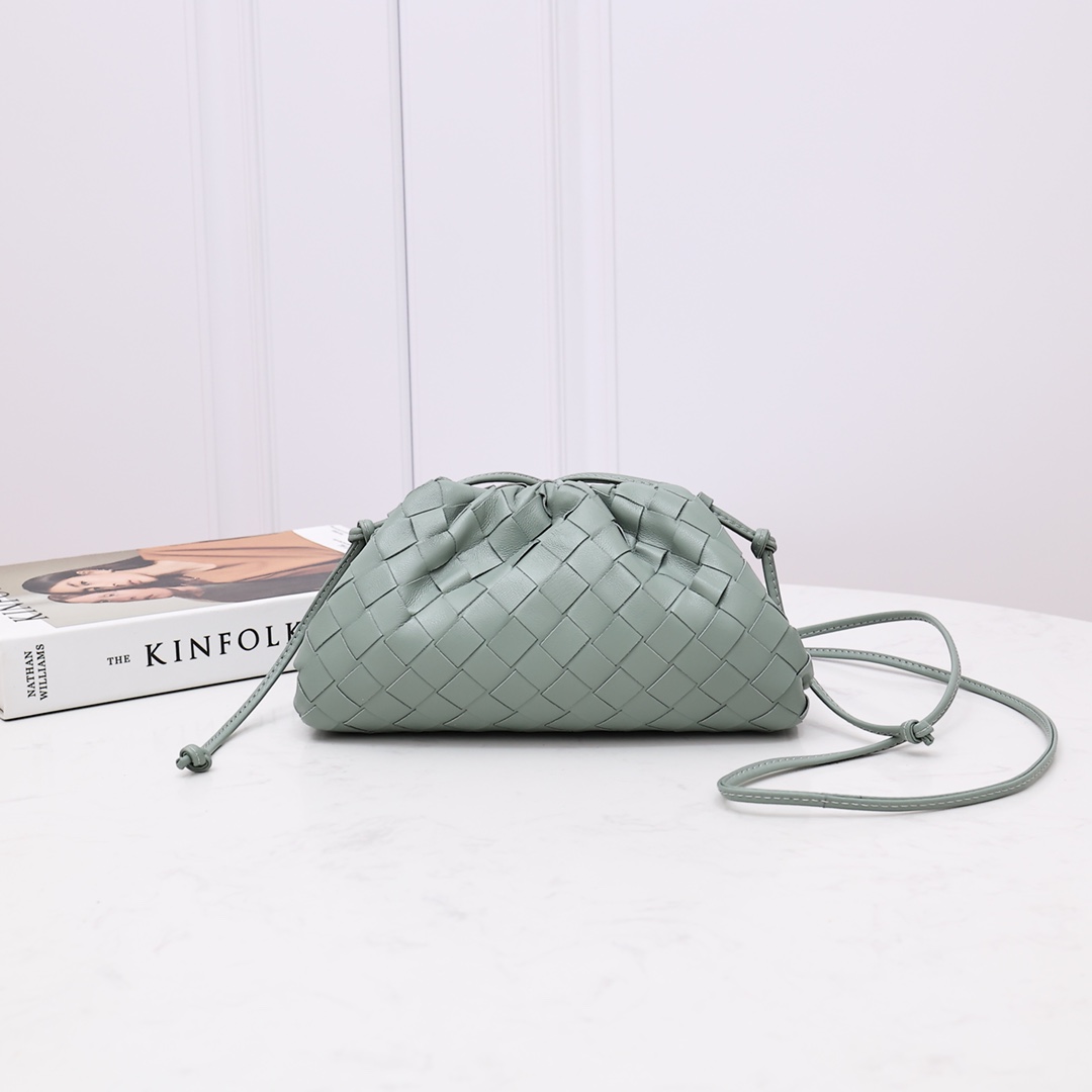 Bottega Veneta Mini Pouch - FashionPlug