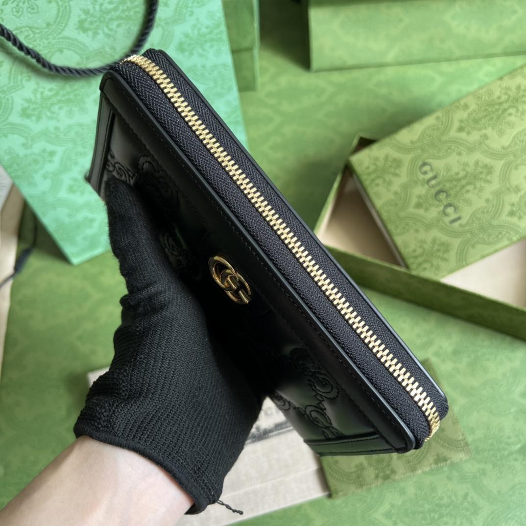 Gucci GG Matelasse Zip-around Wallet - FashionPlug