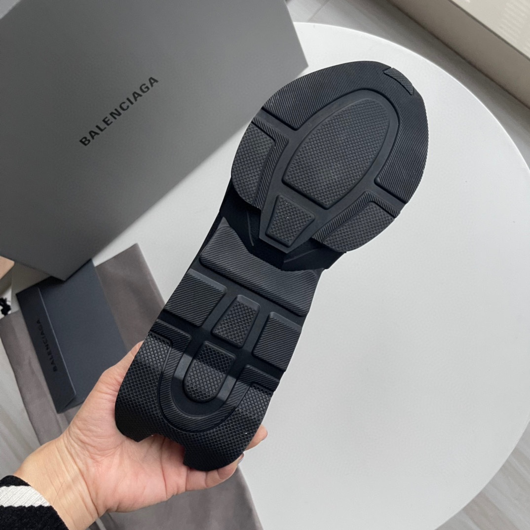 Balenciaga Speed Sneaker In Black - FashionPlug